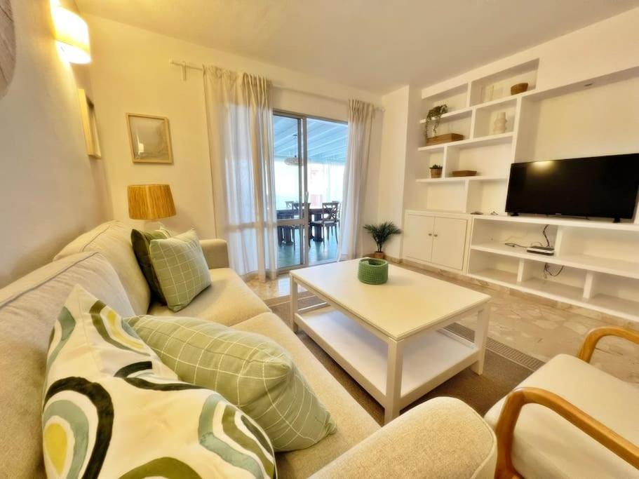 Magnifico Y Amplio Apartamento Con Terraza Fuengirola Extérieur photo