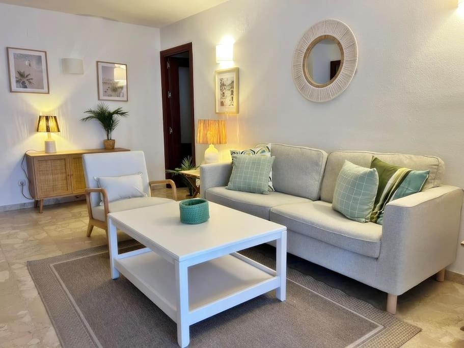 Magnifico Y Amplio Apartamento Con Terraza Fuengirola Extérieur photo